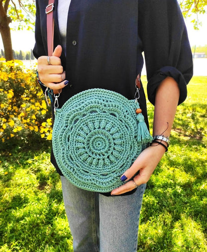 Round crochet bag pattern