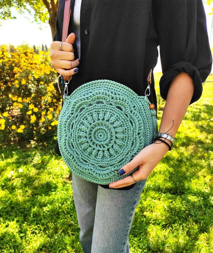 Round crochet bag pattern