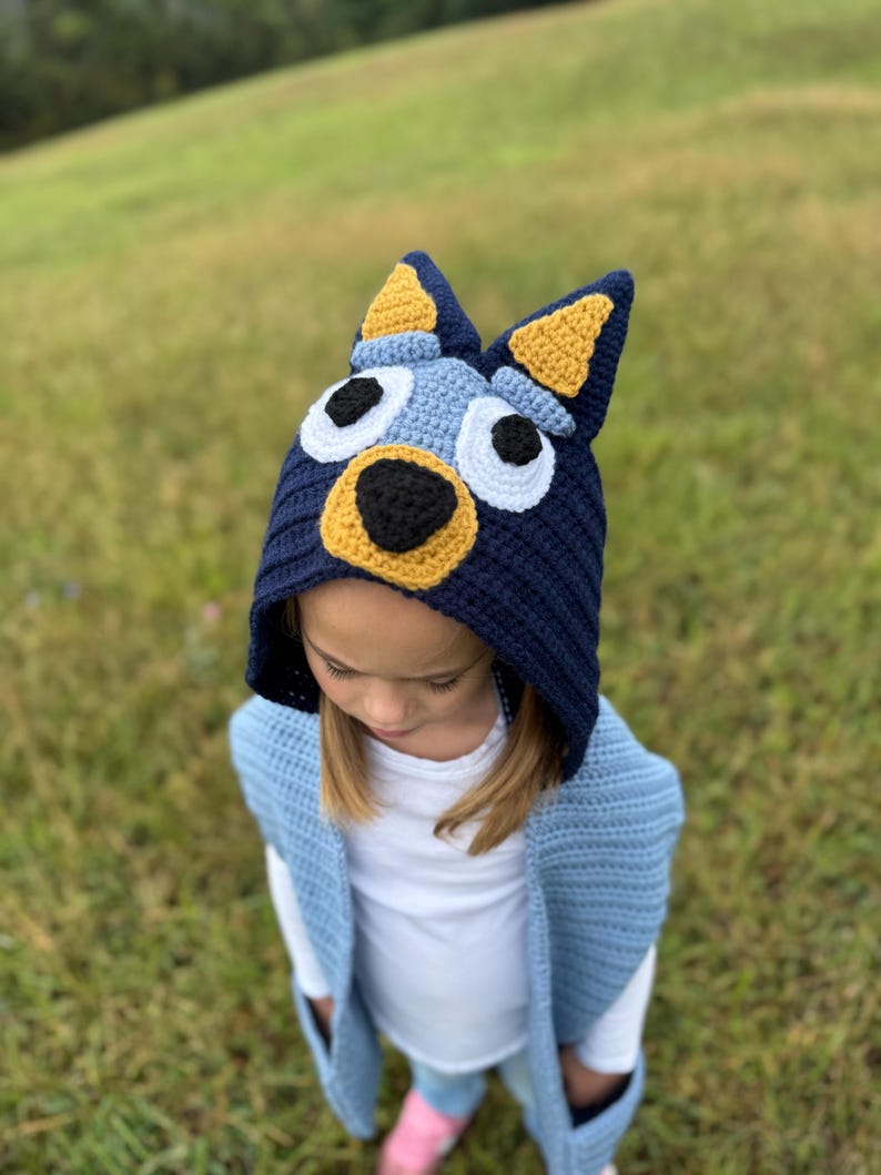 Blue/Red Heeler Hooded Scarf - CROCHET PATTERN