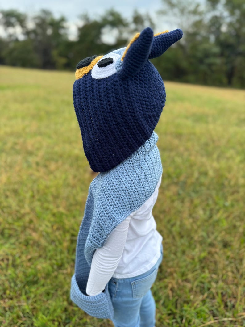 Blue/Red Heeler Hooded Scarf - CROCHET PATTERN