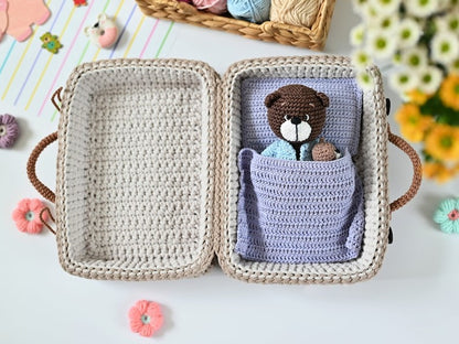 Bear in a suitcase crochet pattern