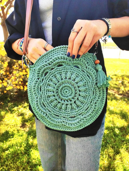 Round crochet bag pattern