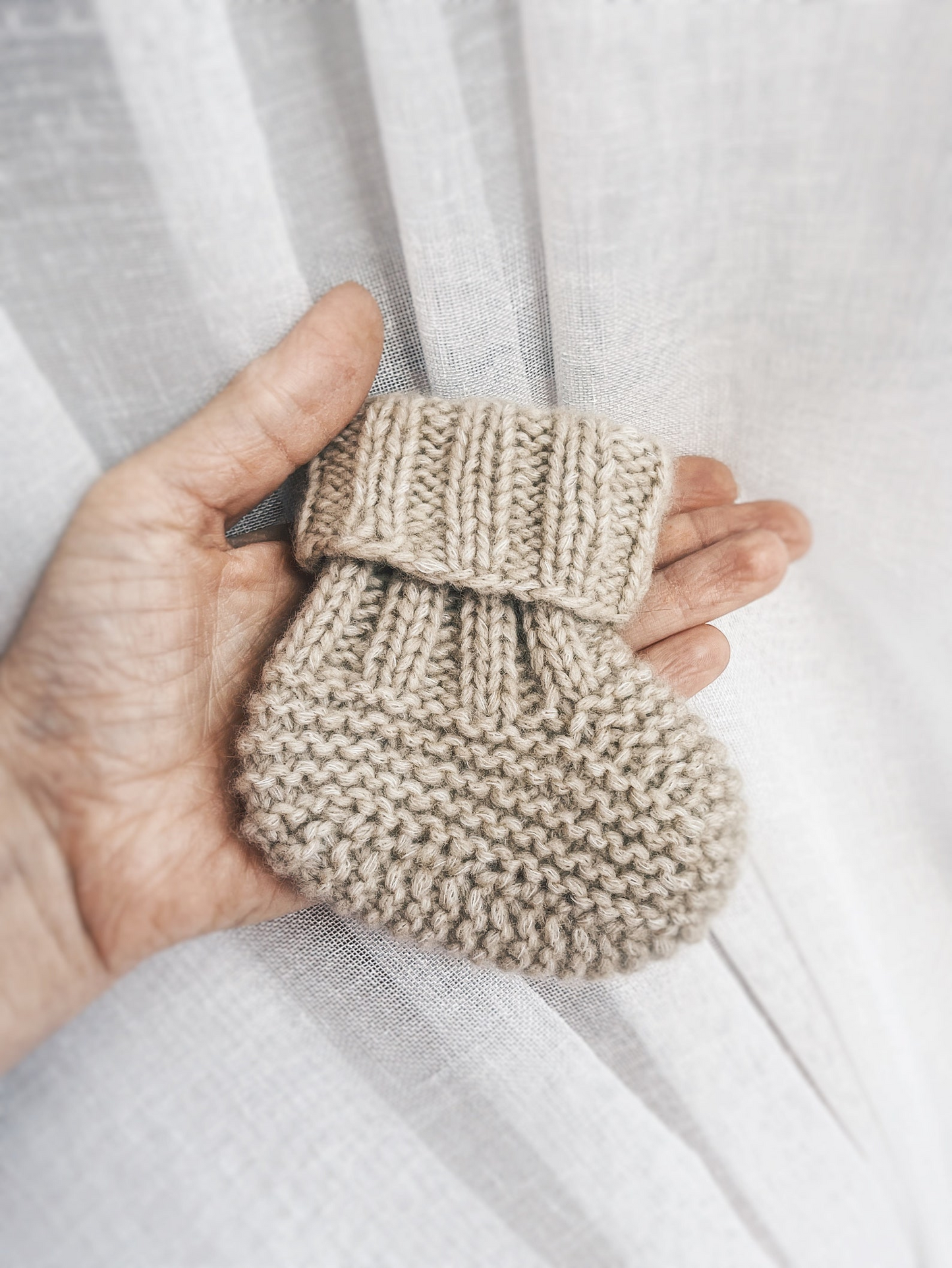 Baby Booties Knitting Pattern