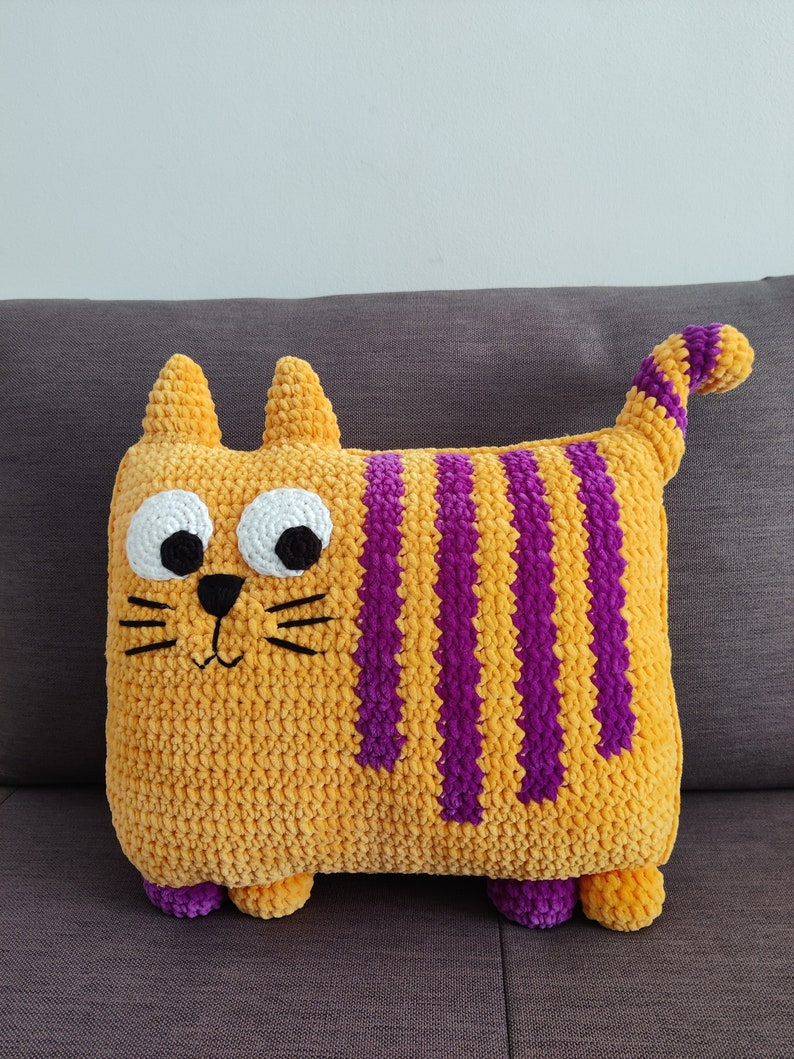 Striped Cat Pillow Crochet Pattern